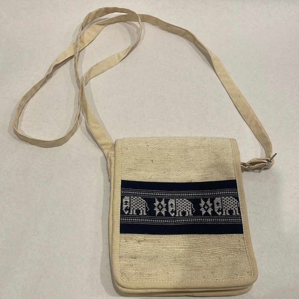 Isan weaving cross body